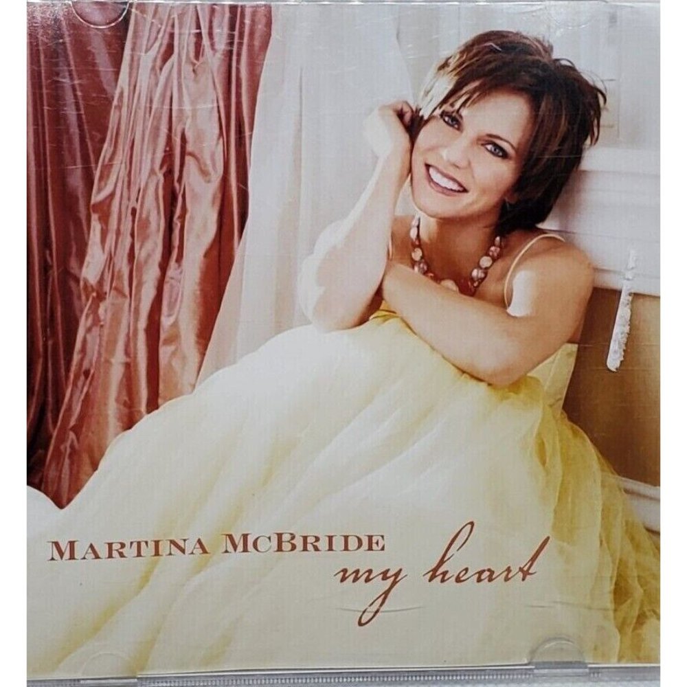 2005 Martina McBride My Heart Mint Condition Music Hallmark CD No Scratches